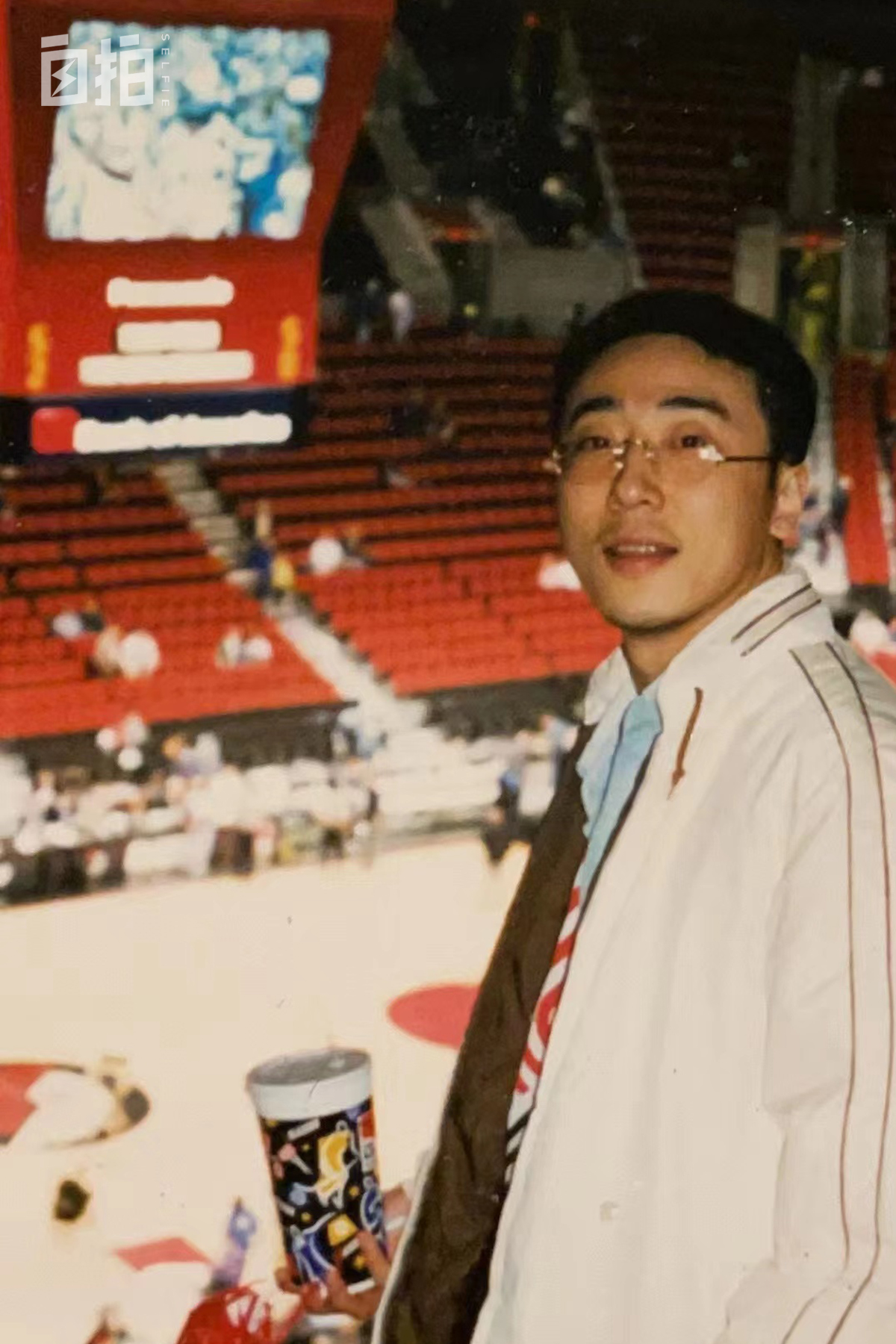 我，一毕业就演男主角，美国闯荡十年无收入，中年回国演“变态”