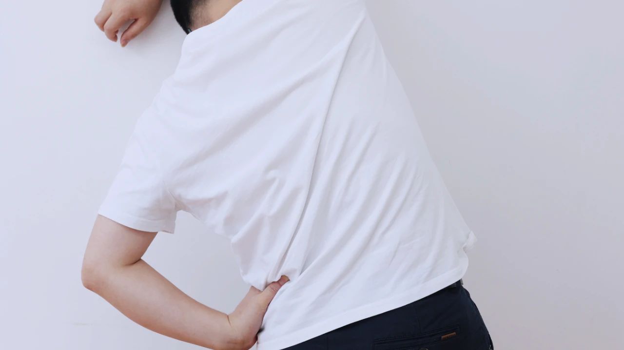 睡觉就胸口发闷心慌呼吸不上来,胸口发慌呼吸不顺畅