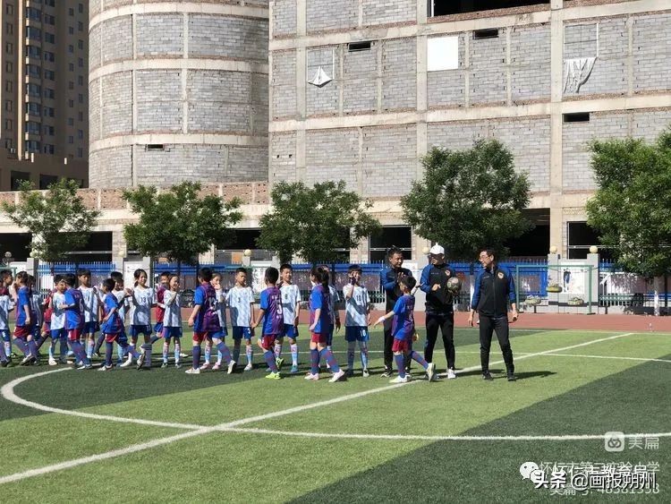怀仁小学足球比赛视频,怀仁市第一届中小学足球比赛