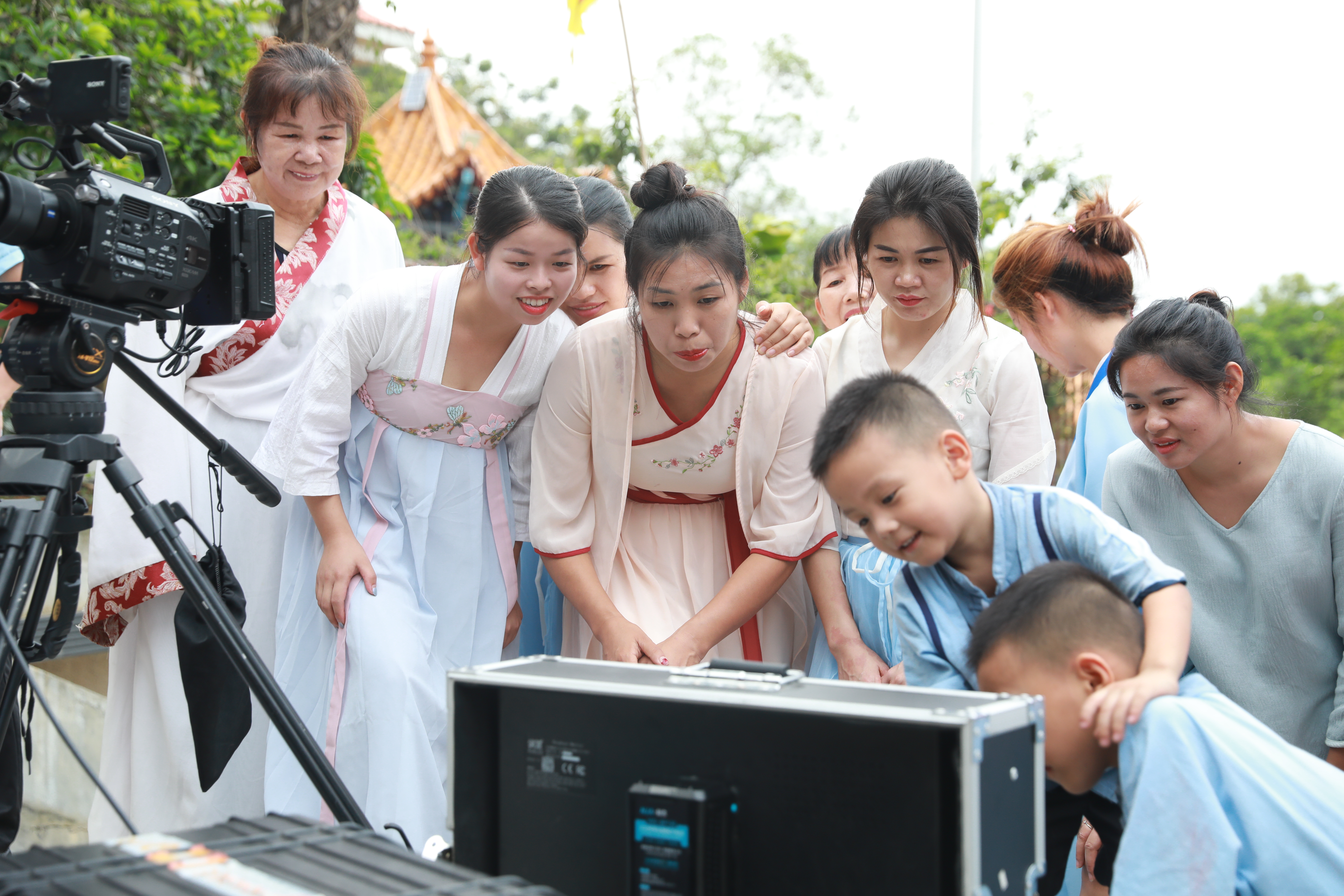 鐢靛奖鑽掑矝宸ㄨ煉鎷嶆憚鑺辩诞,鑽掑矝宸ㄨ煉鍦ㄥ摢閲屽彲浠ョ湅