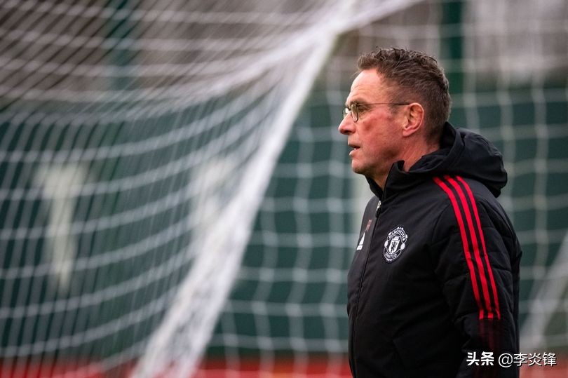 朗尼克谈曼联锋线问题,朗尼克接手曼联的第一场比赛