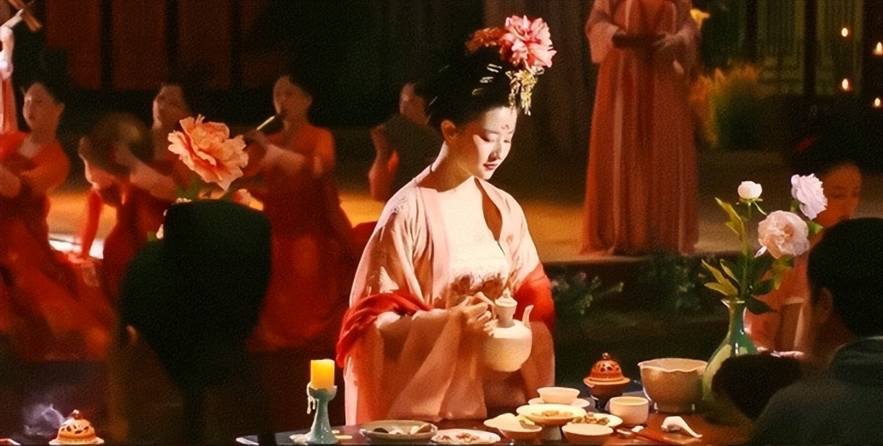 《梦华录》中的生意经，这些大牌也在用｜饮见