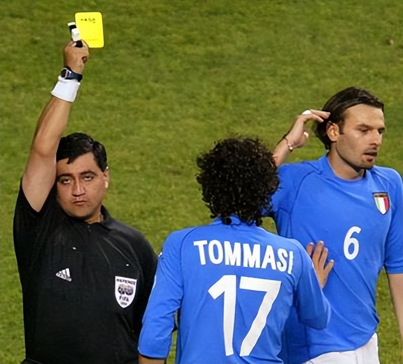 葡萄牙韩国黑哨全过程,2002年世界杯韩国黑哨对葡萄牙