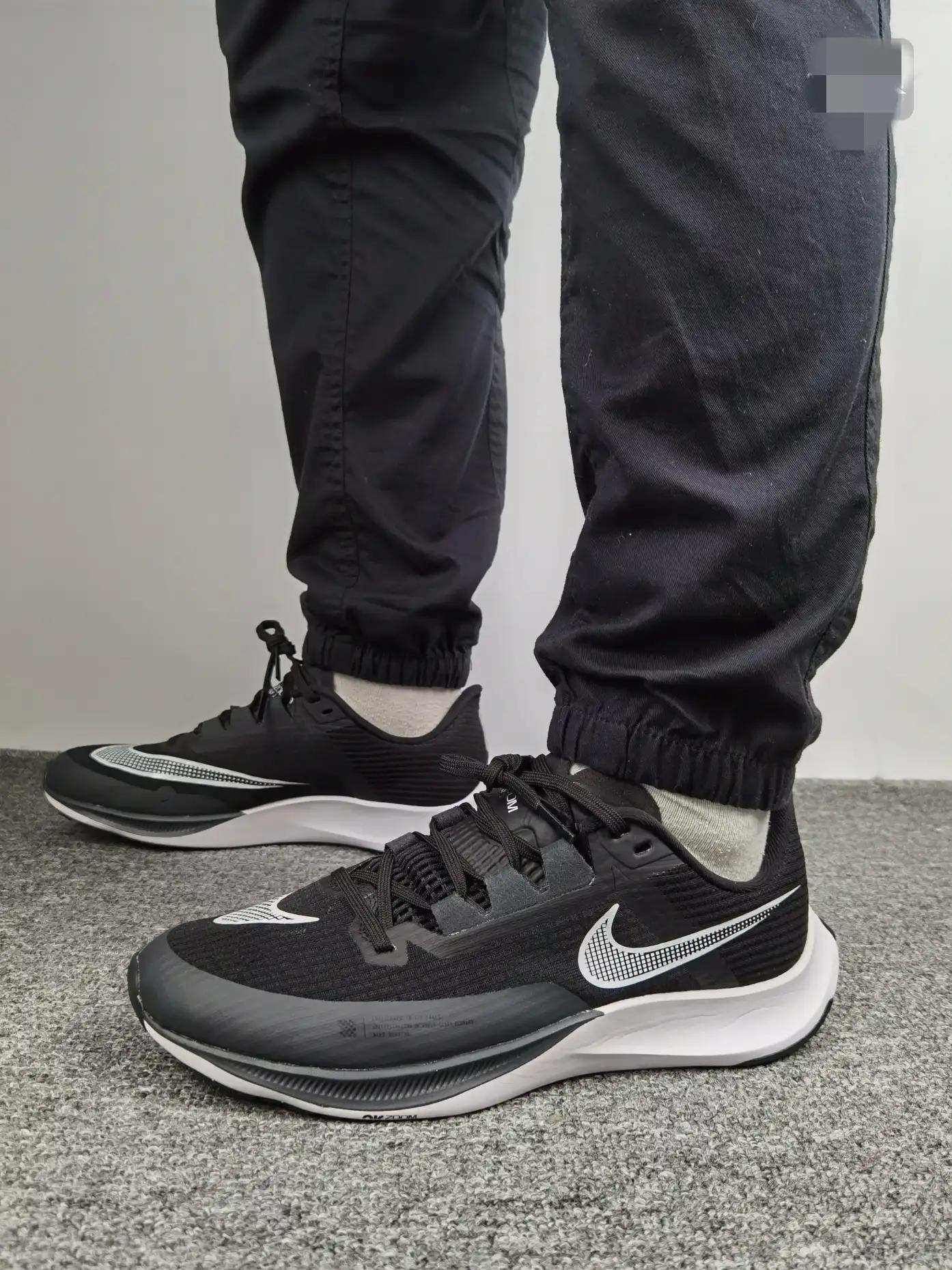 rivalfly3跑鞋适合宽脚吗,rivalfly3和飞马37跑鞋怎么选