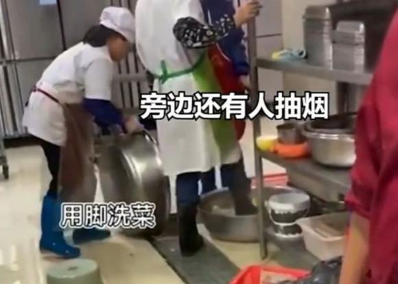 福师大食堂外地学生,福建师范大学学生食堂吃饭