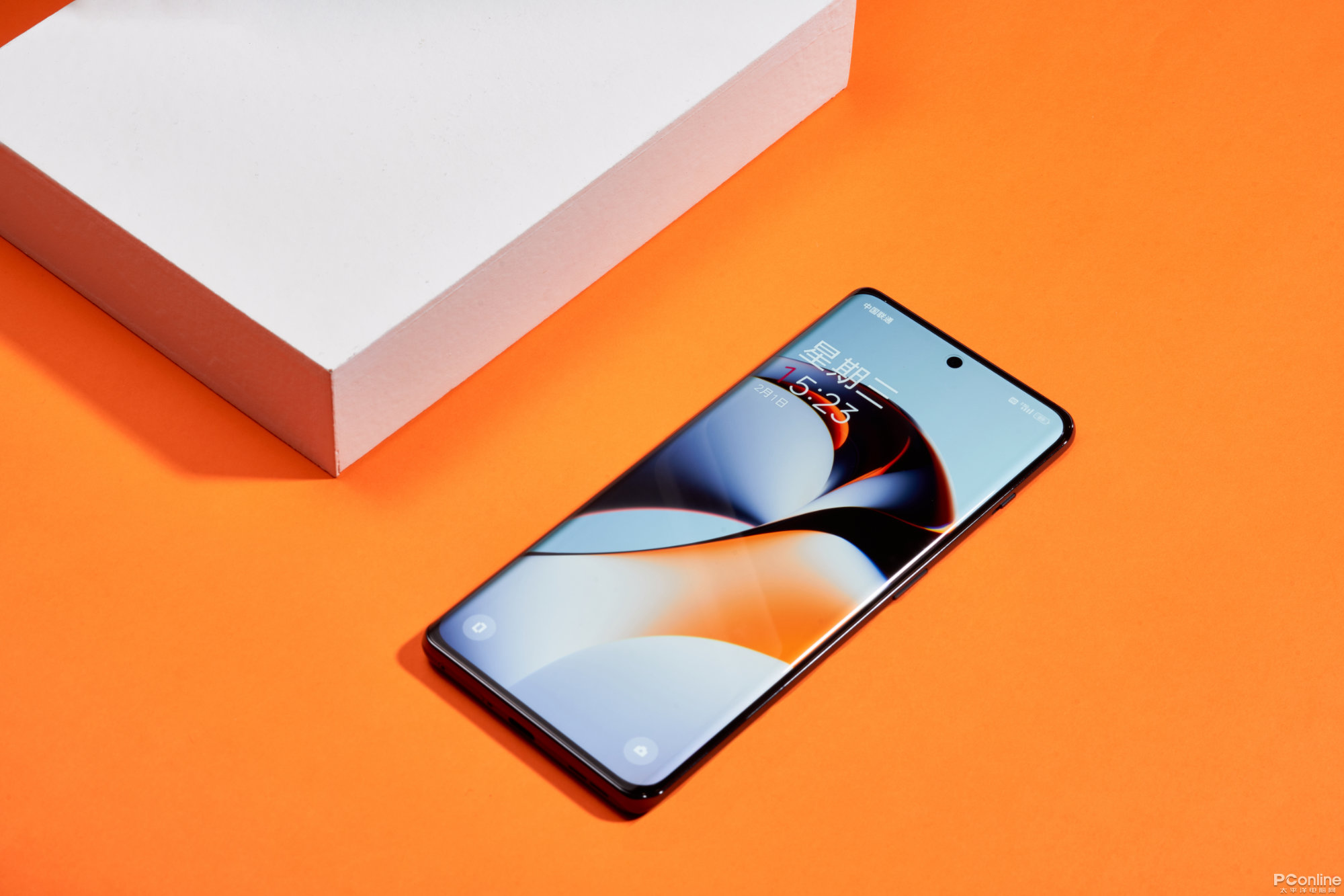 推荐一款性价比高的手机日常使用,实惠又耐用的手机推荐一下