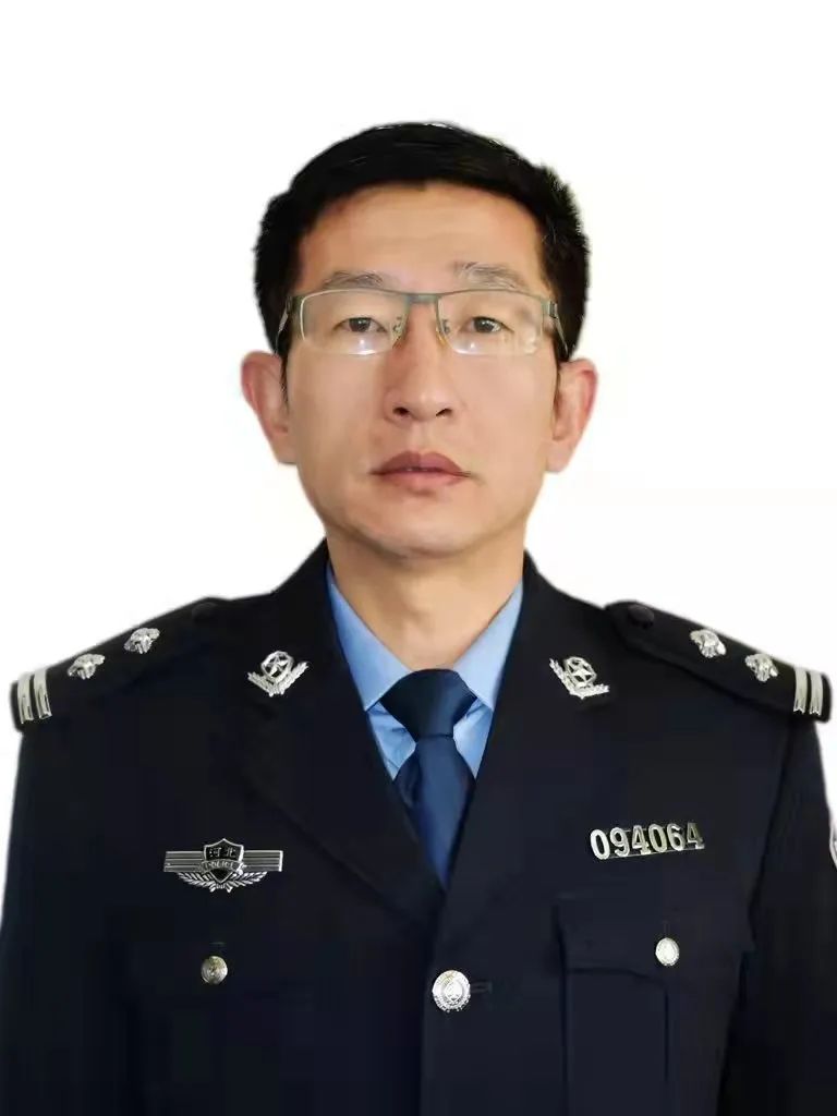 【人民满意的公务员】河北公安1名个人和1个集体获全国“人民满意的公务员”和“人民满意的公务员集体”称号