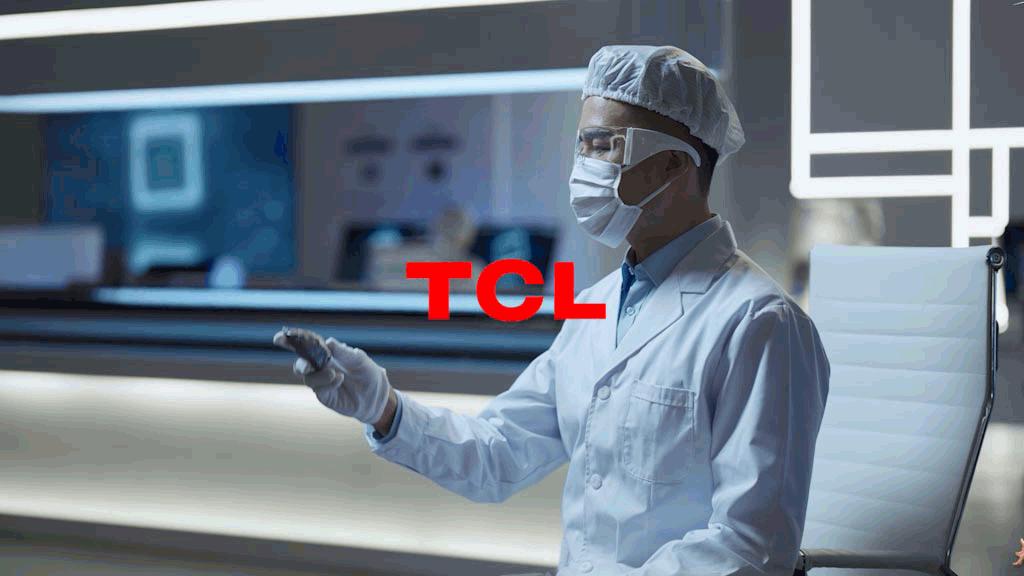 苹果发布会“刘海屏”变“药丸屏”？美版拼多多已悄悄上线