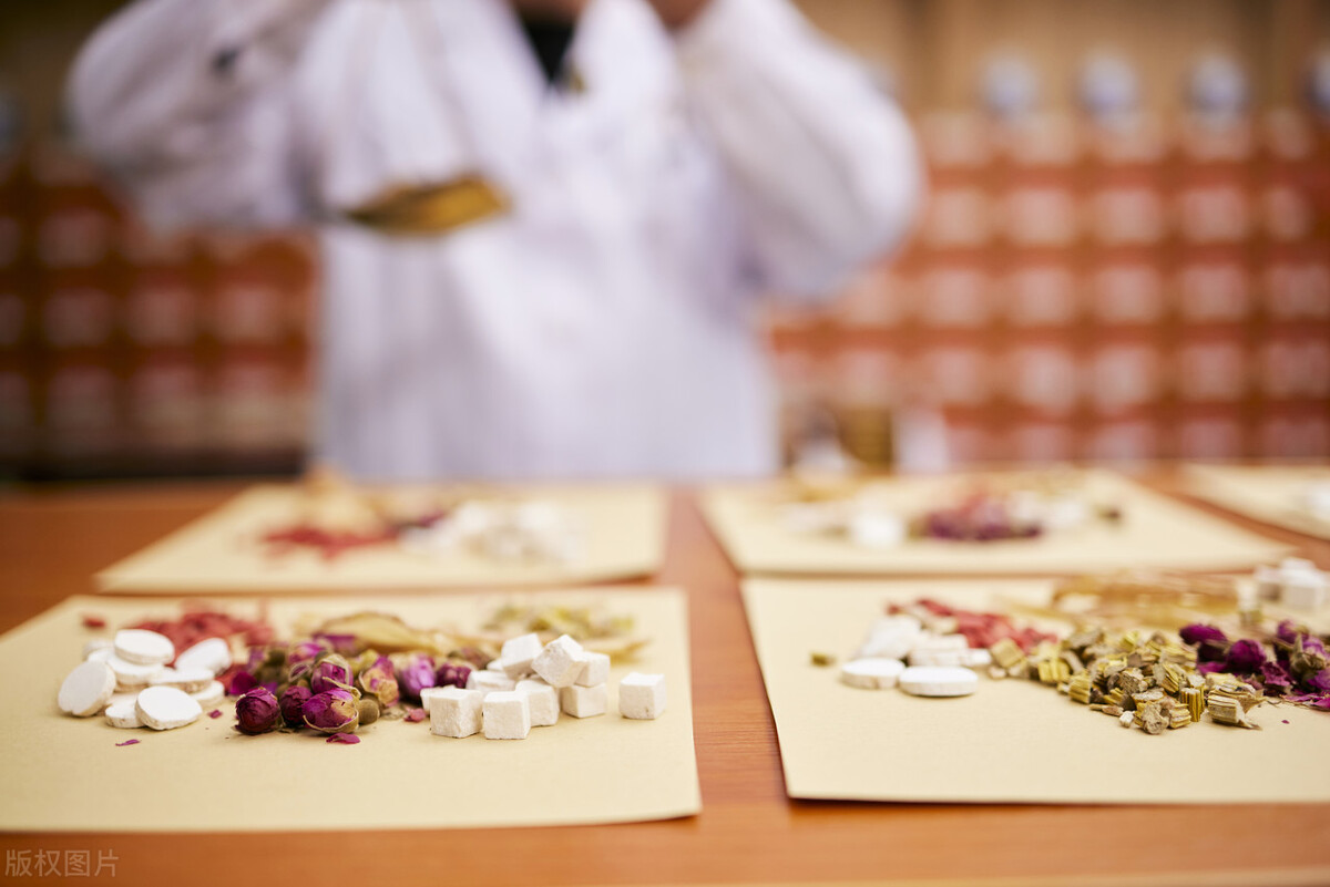 胸闷早搏中医辨证,室性早搏胸闷气短中医如何治