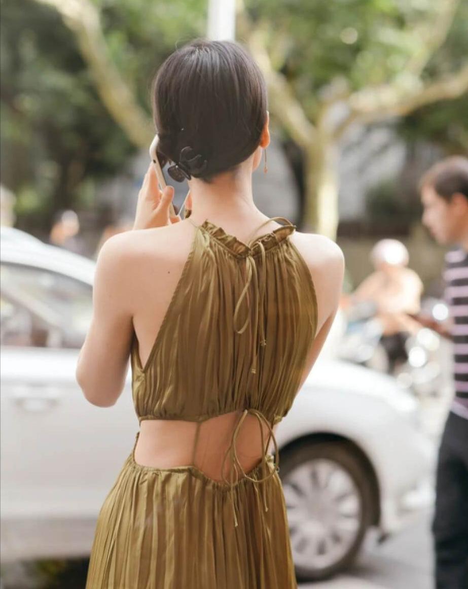 去了上海才知道有多繁华,上海街拍长裤长裙