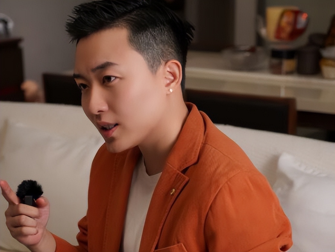 吉林未婚女花50万做试管,50万美国精子生下五国混血