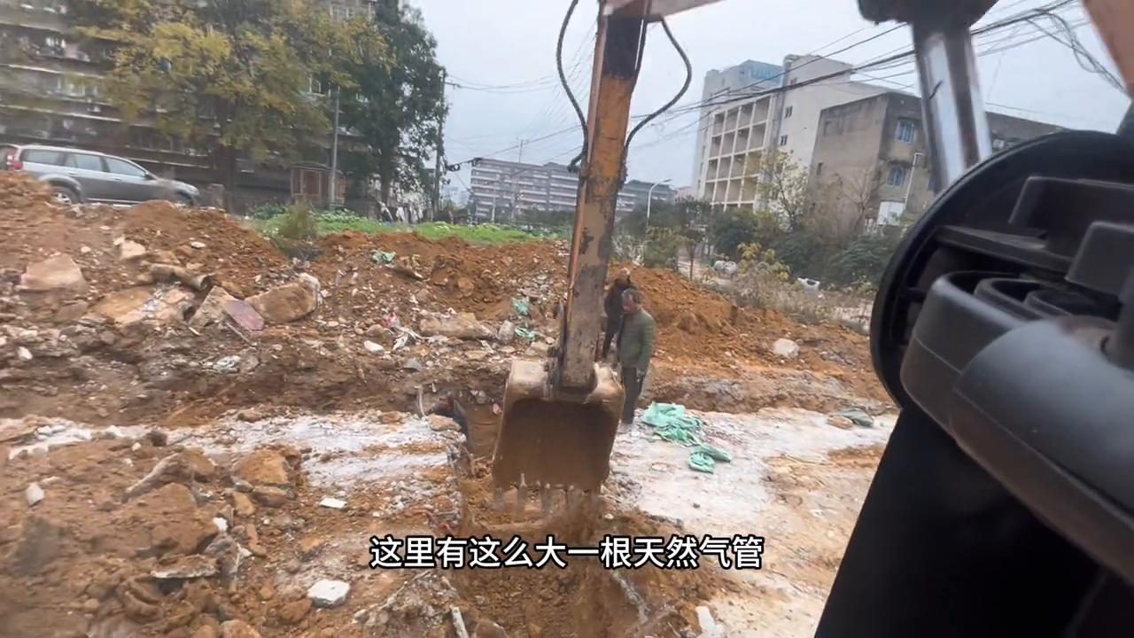 轮挖作业视频,轮挖最新视频