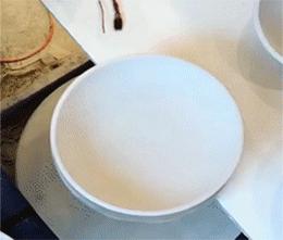 邻居门口放狮子我怎么破,邻居门口摆狮子我该怎么应对