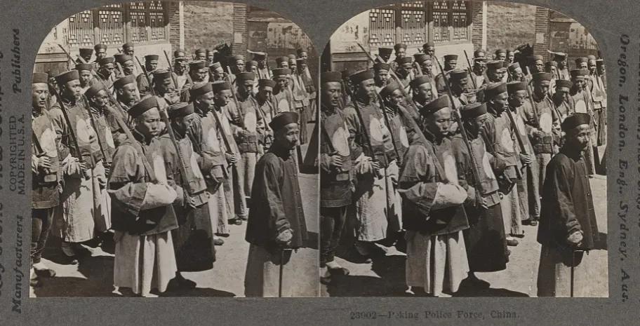 世界轻兵器先进武器图片,世界轻武器史