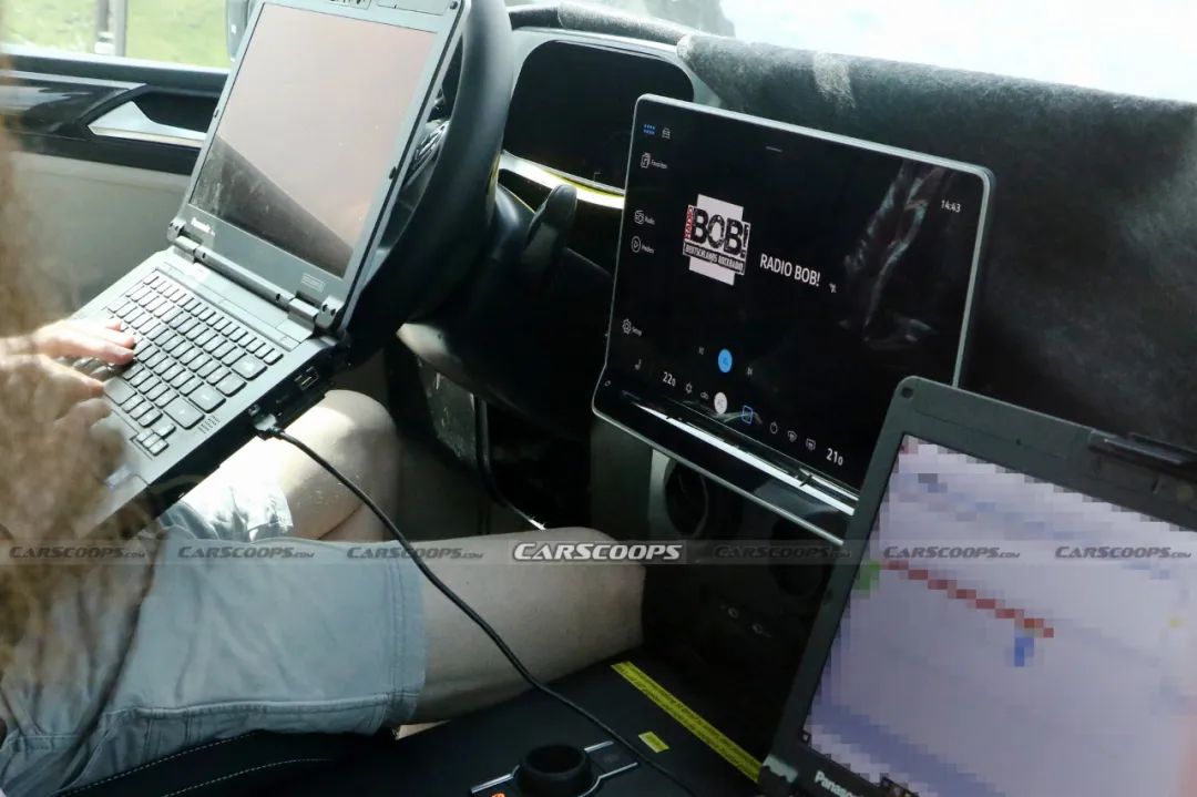 过了30岁就不要像个小孩,过了30岁不要穿得像小孩子