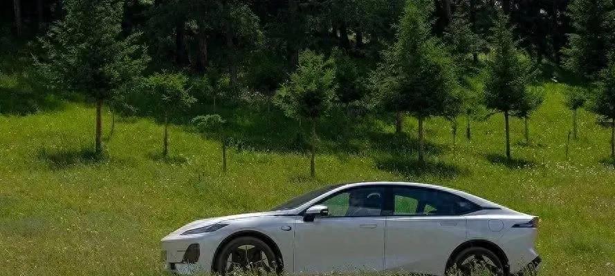 深蓝sl03超级增程尽享驾趣,深蓝sl03趣味体验