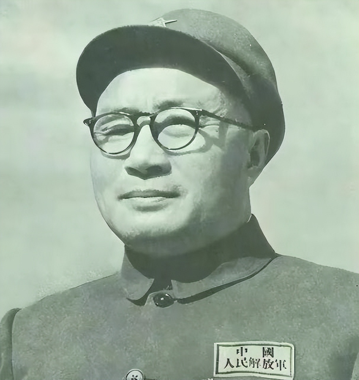 打印度前众将有分歧，*伯承刘**出面镇场子，告诫部下一句话影响至今