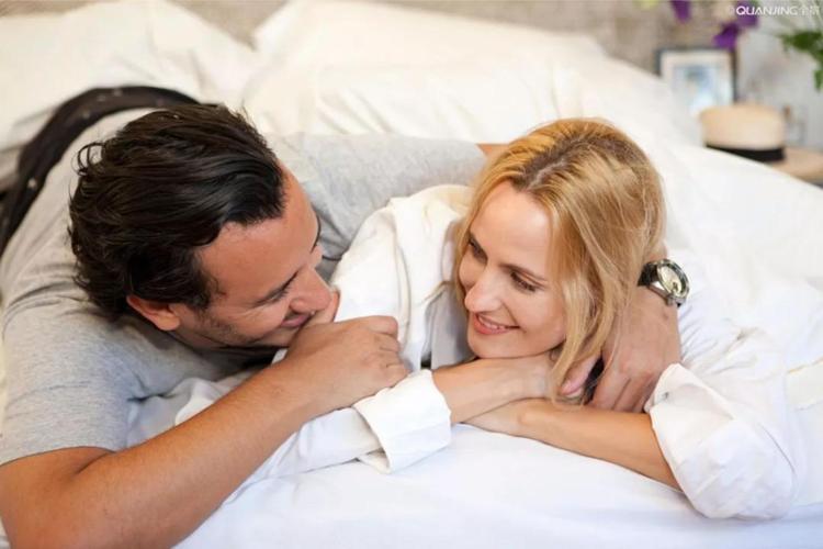 宫颈病变了是不是卵巢也病变了,宫颈病变小腹胀痛是什么程度