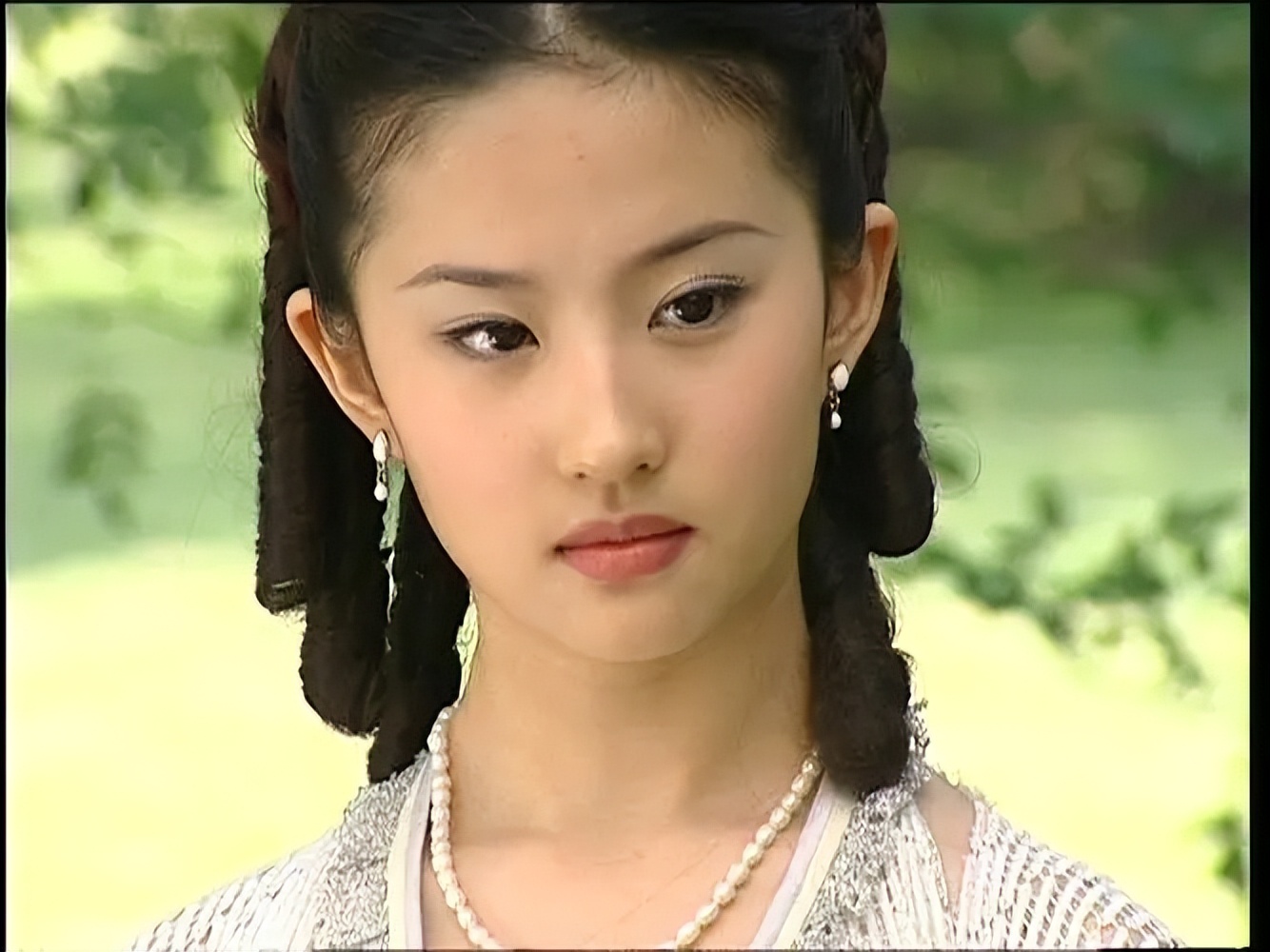 梦华录中的刘亦菲演技如何,梦华录刘亦菲绝美体态