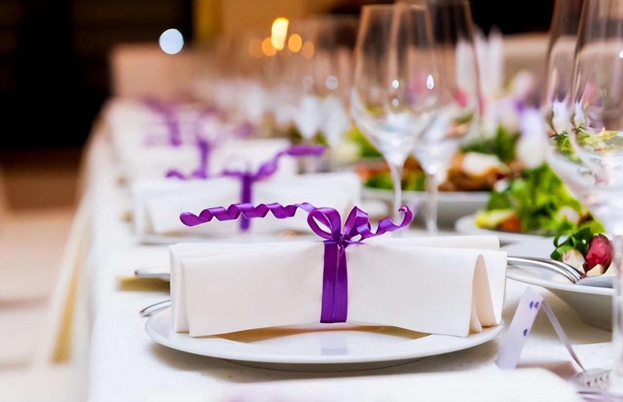 餐具破损率千分之三,餐具破损率多少为正常