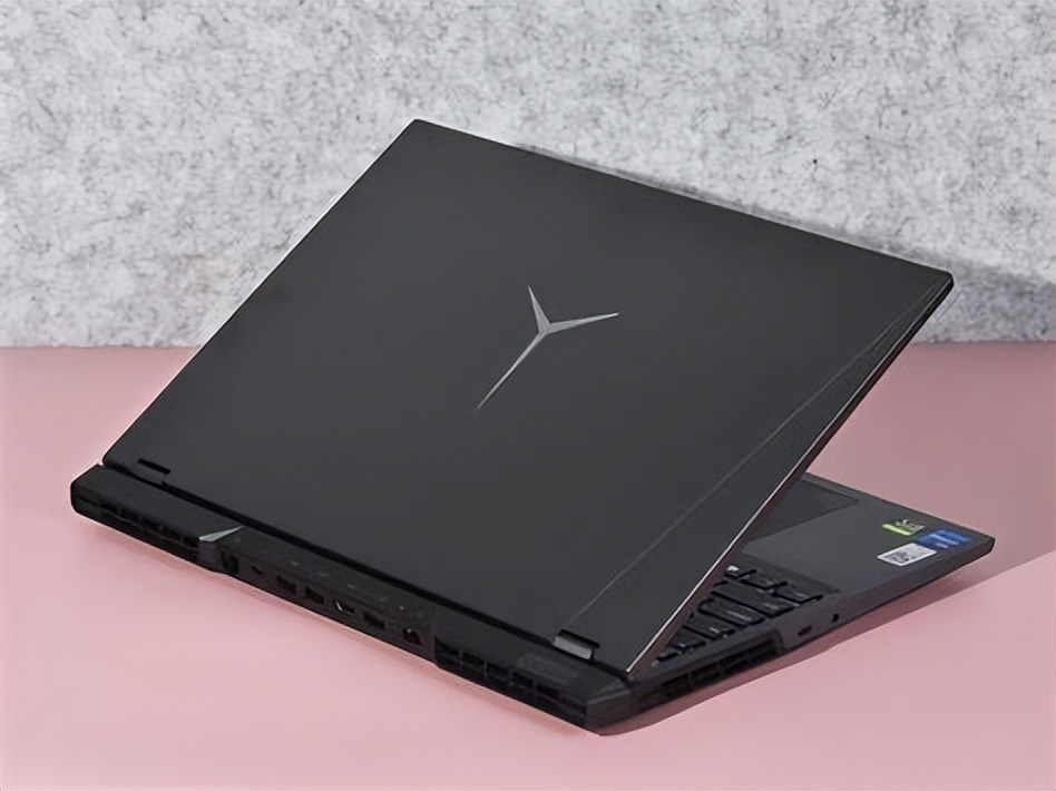 高三应该继续打游戏还是逆袭,高考后游戏选择