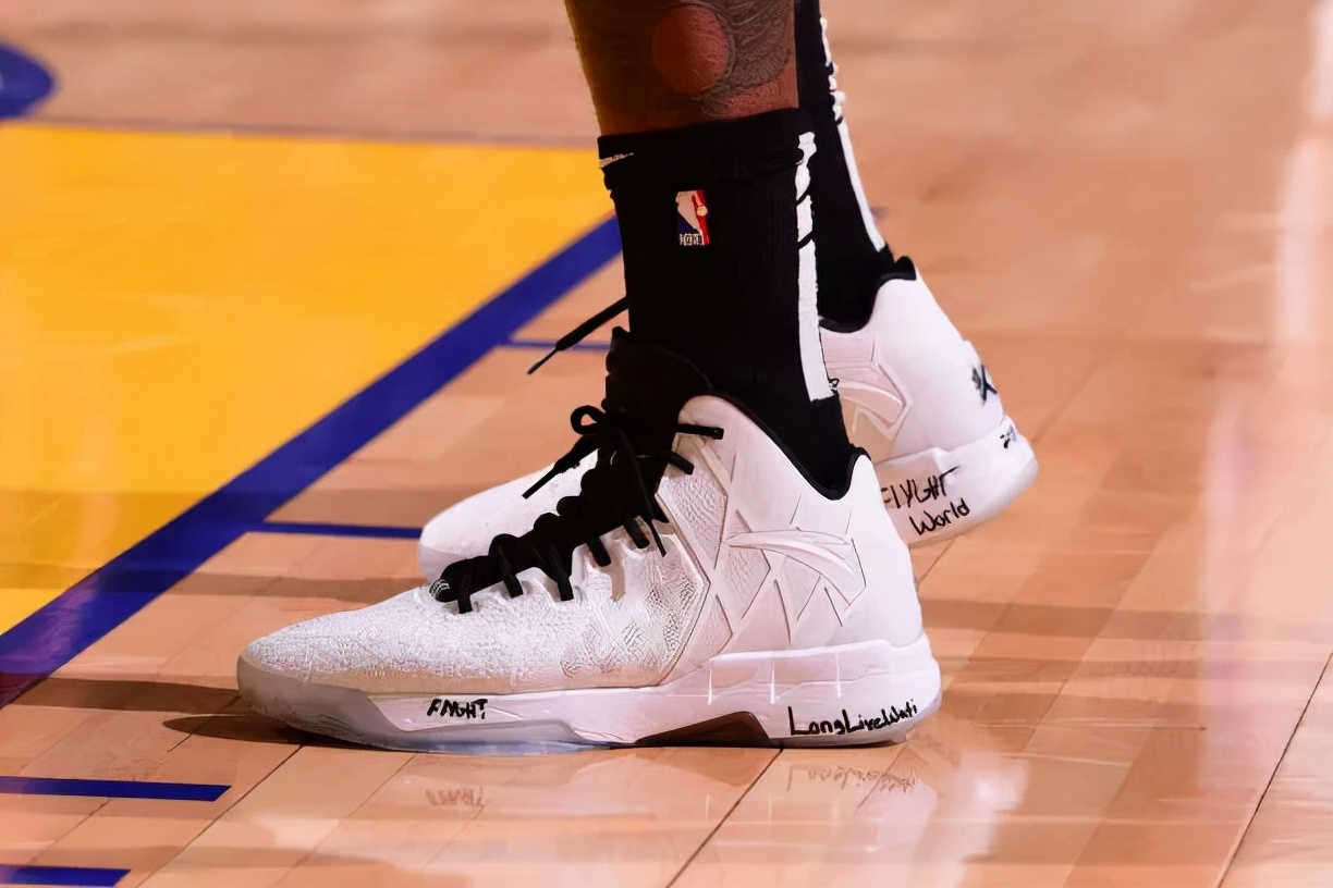 比阿迪耐克质量还好的国产鞋,哪些国产鞋比耐克好