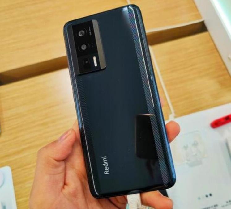 1000元以下的红米iqoo手机,1500元预算iqoo手机推荐