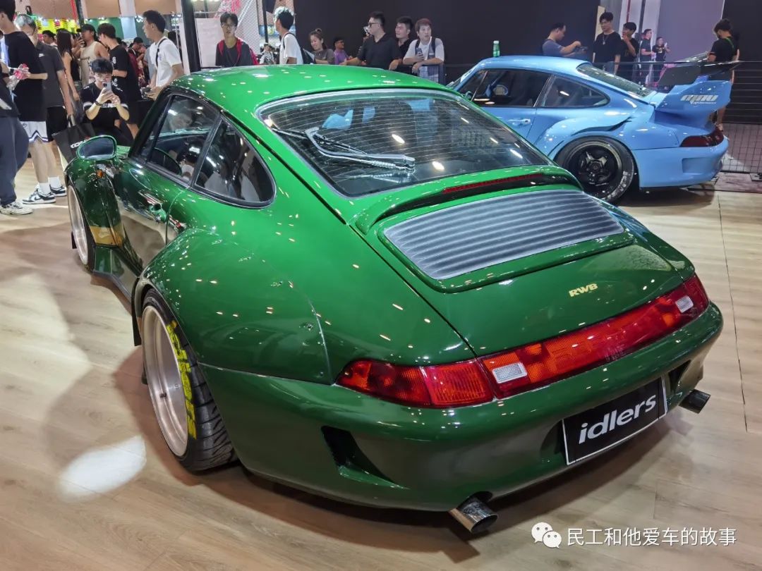GTSHOW来了五台RWB的911，Naiska小胡，李老鼠，GT展队也都来了。