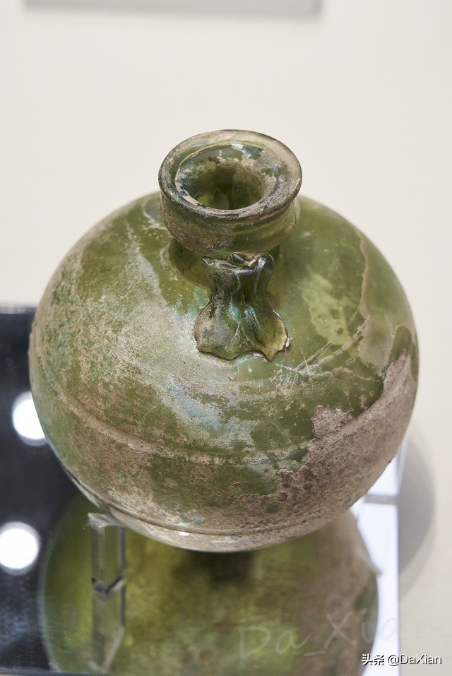 异彩纷呈：古代东西文明交流中的玻璃艺术之三（4）