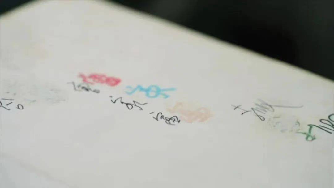 汶川地震后励志要当空降军的男孩,08年汶川地震第一次到灾区的部队