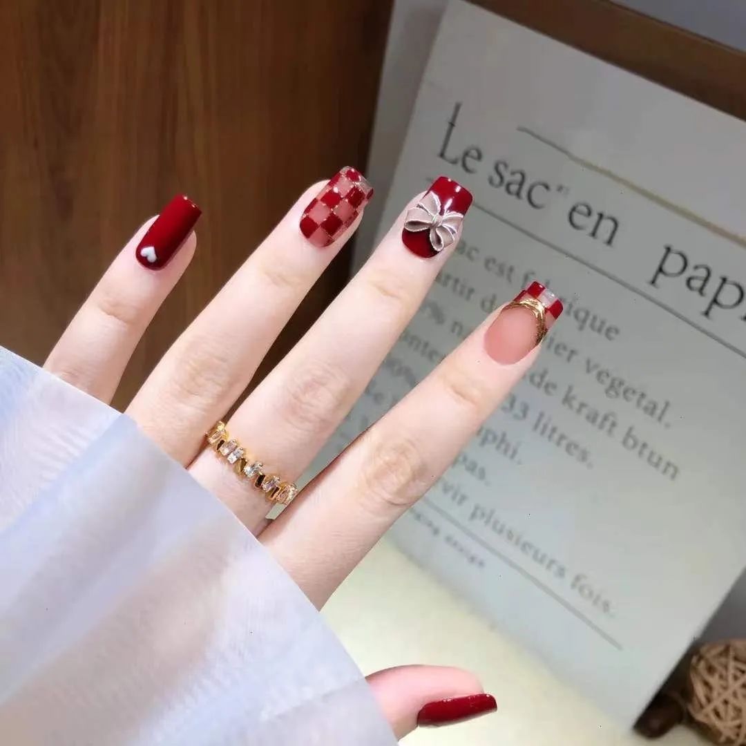 夏日美甲ins显白黄色法式美甲,又好看又超显白的美甲颜色