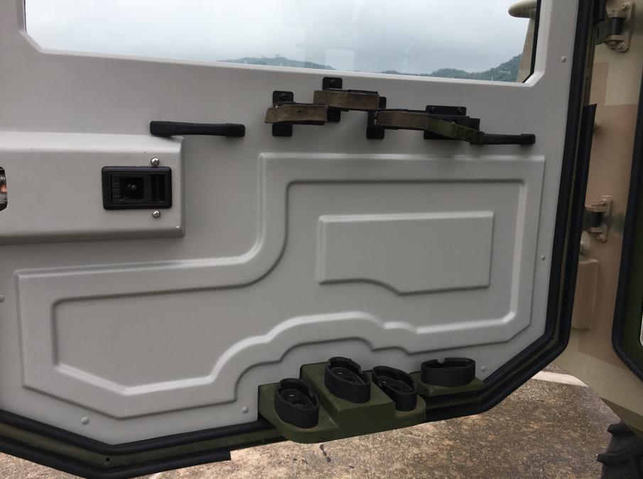 从空降代步，到机步营指挥：“山猫”越来越牛