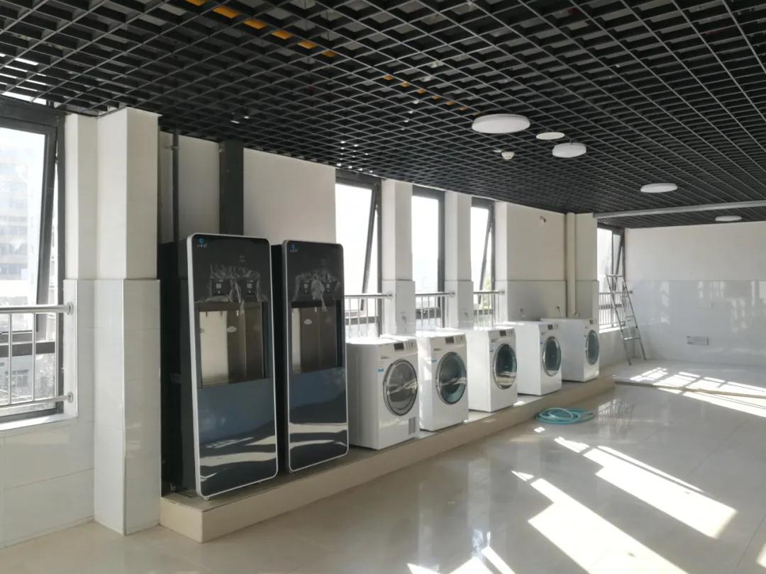 湖北大学有独立卫浴吗,公共淋浴间湖北大学