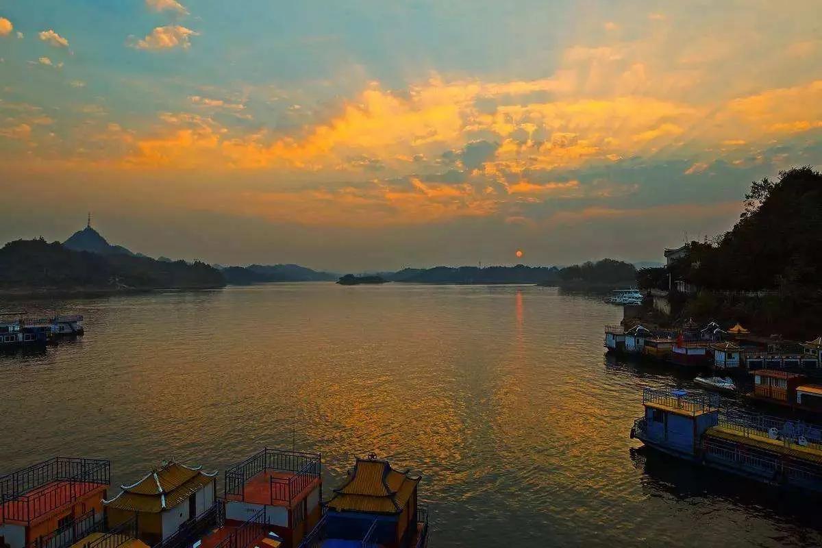 贵阳自驾徒步露营地推荐,贵阳周边露营徒步地推荐