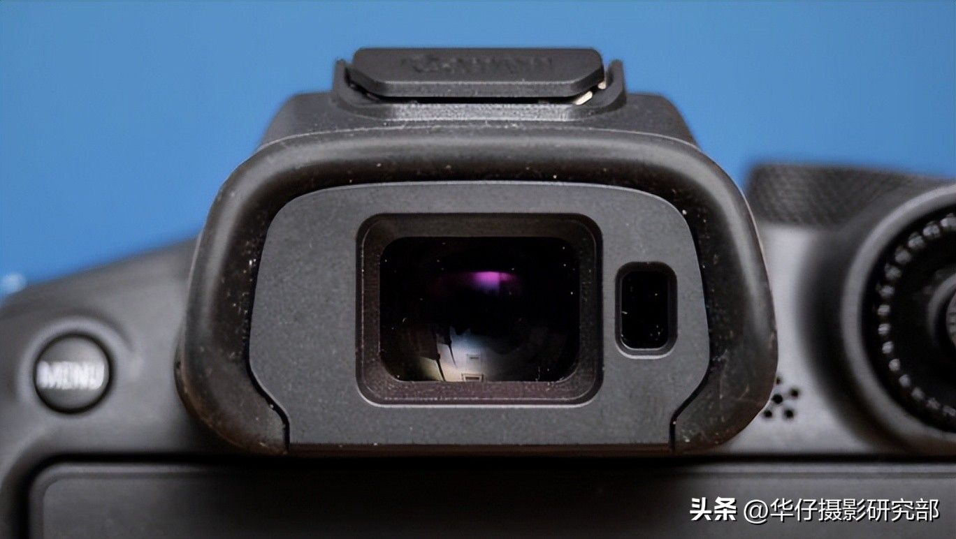 佳能r7与索尼a6400,佳能微单r7和r6哪个级别高些