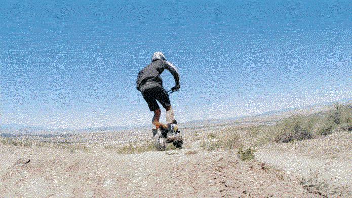 最新迷你电动滑板,迷你电动越野滑板