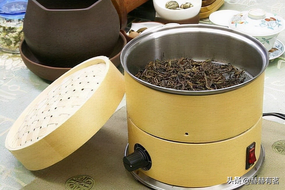 茶叶受潮有霉点了怎么处理,茶叶受潮的正确处理方法