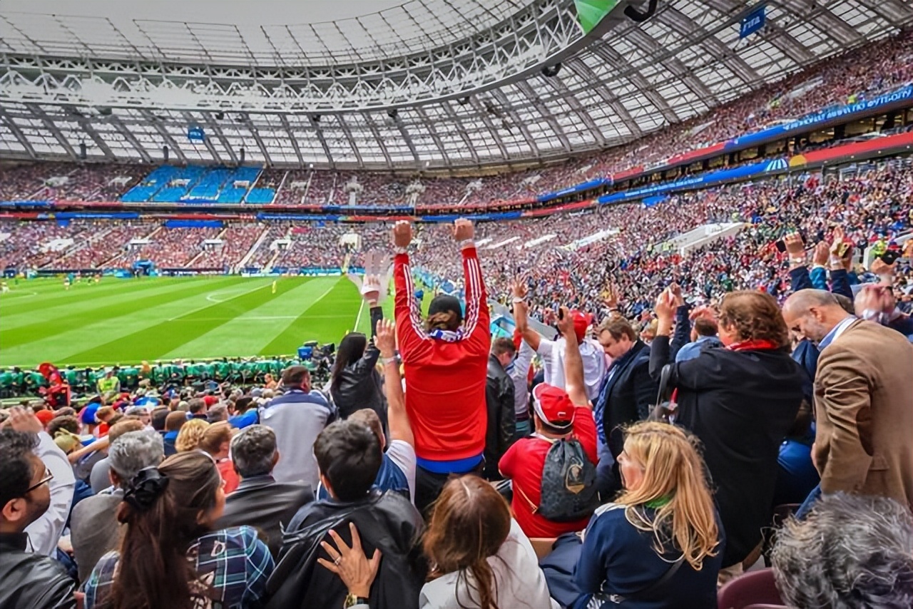 卡塔尔世界杯2200亿,卡塔尔办世界杯中国能赚多少钱