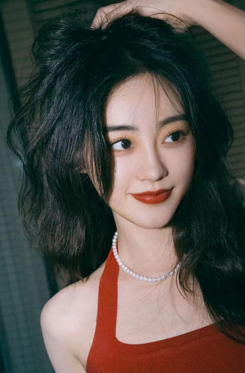 头发又细又软又少适合剪什么发型,头发细又少圆脸适合什么短发发型