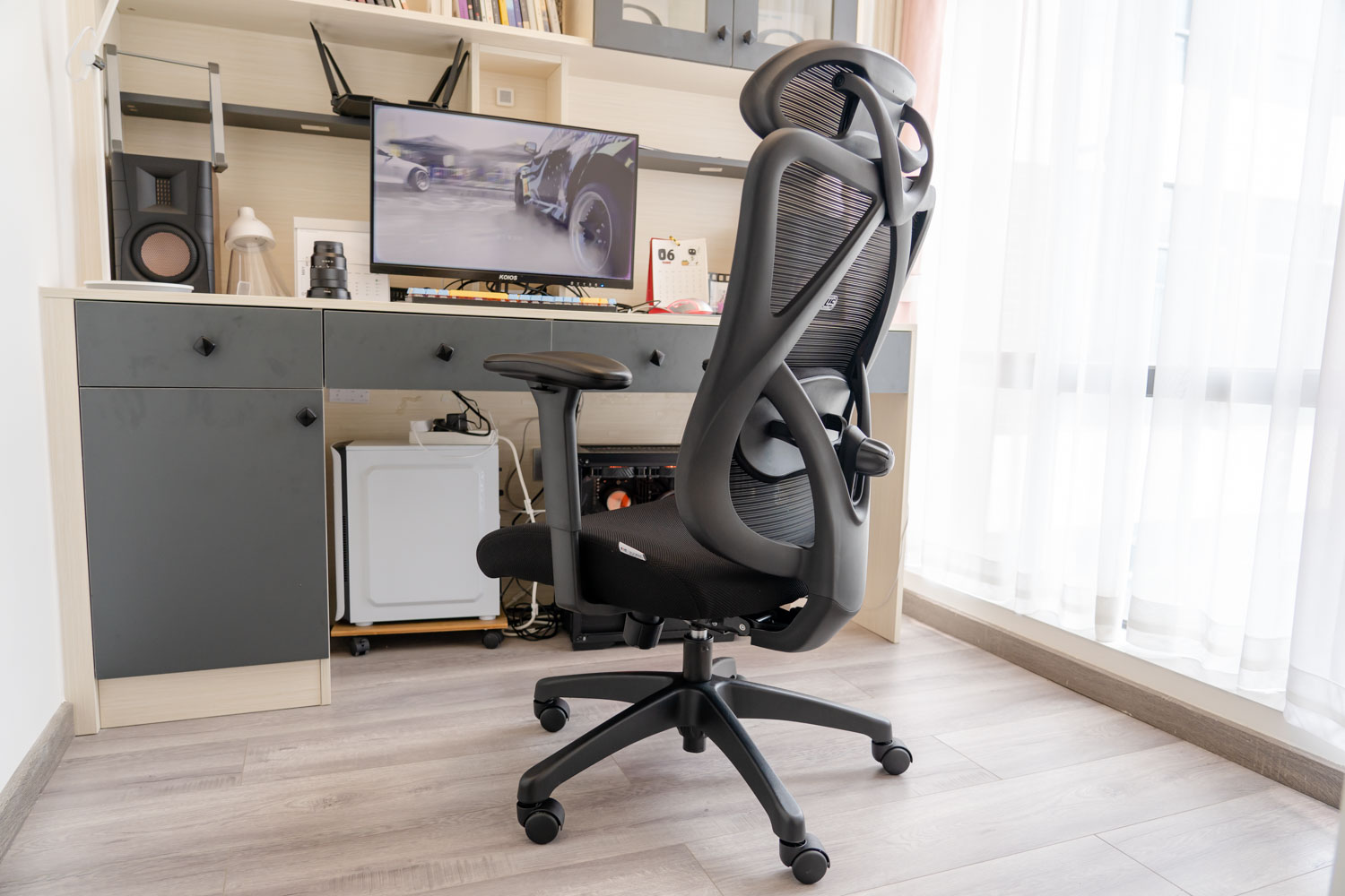 永艺入门级人体工学椅横评,永艺双背联动人体工学椅评测