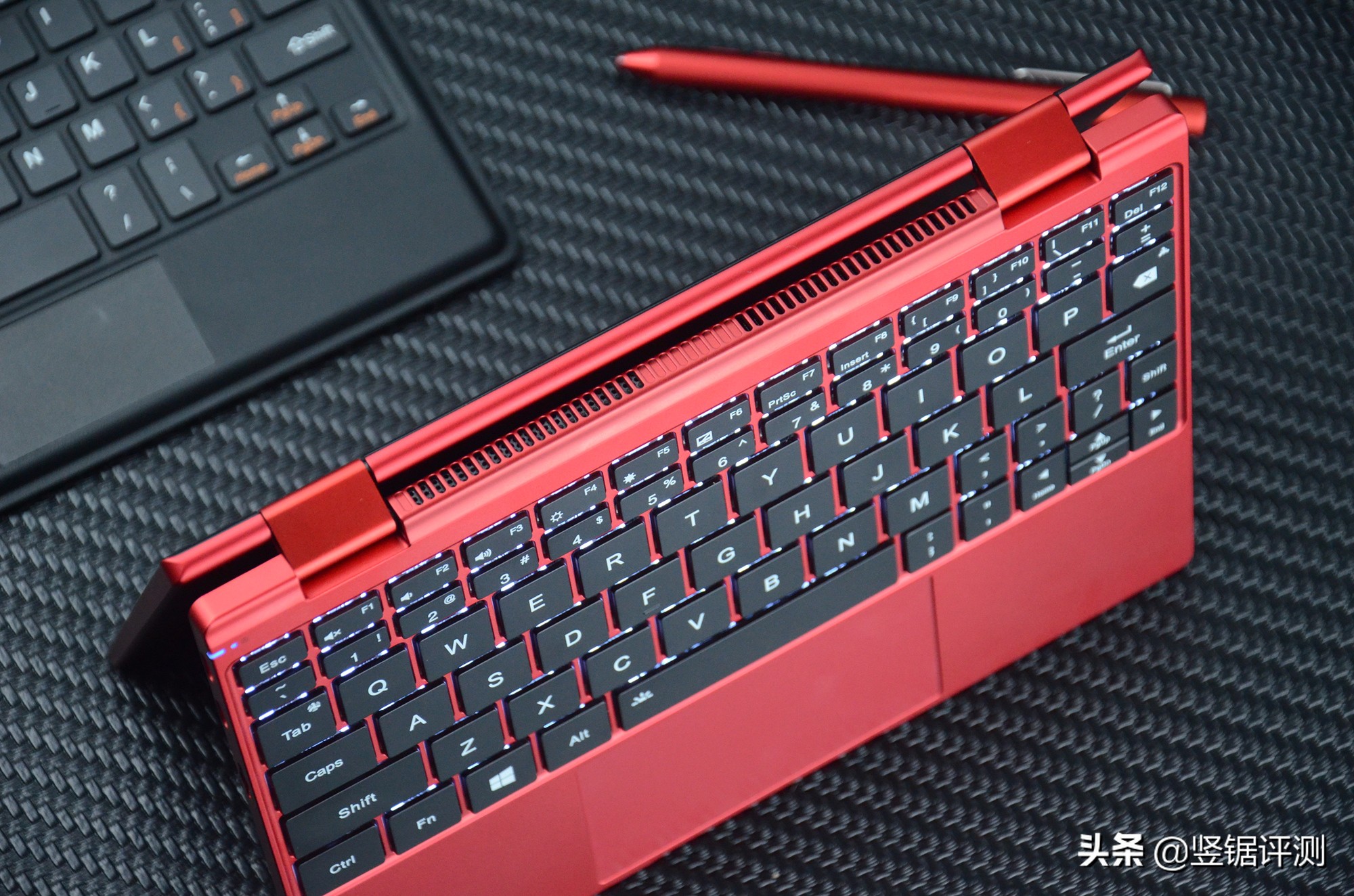 壹号本10.1英寸笔记本测评,和壹号本4代一样的笔记本