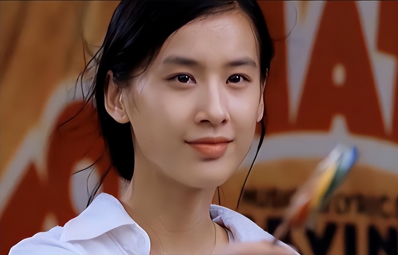 藏了8年才公开身份,藏了八年的秘密被妻子发现