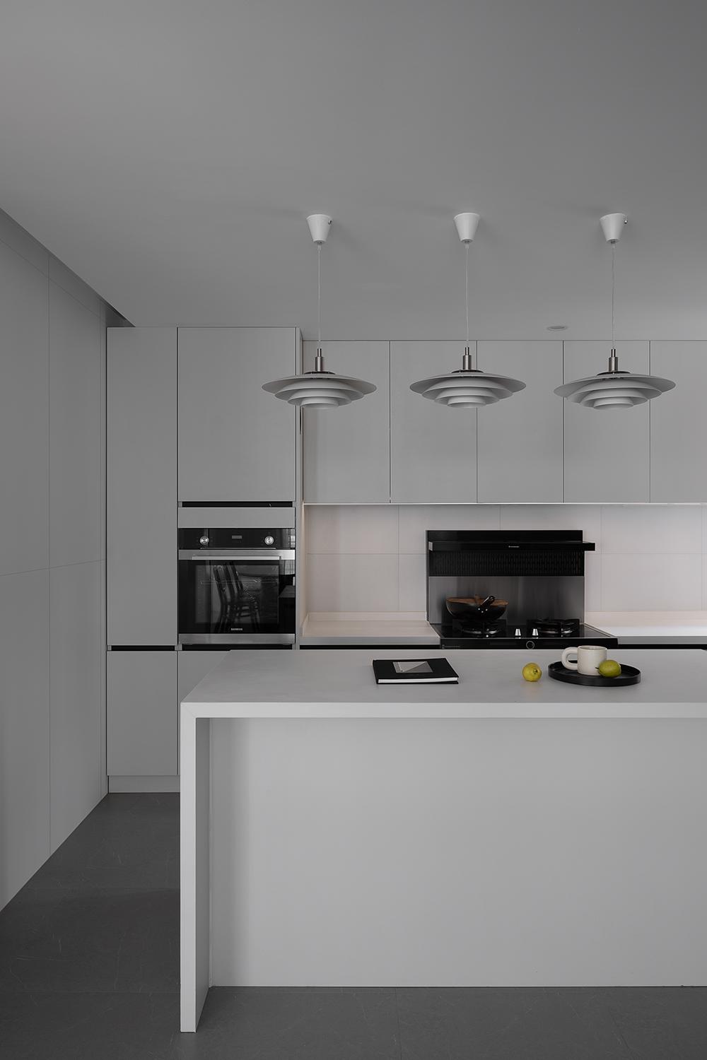 顶层复式楼带露台怎么装修,顶层复式带大露台中式装修攻略