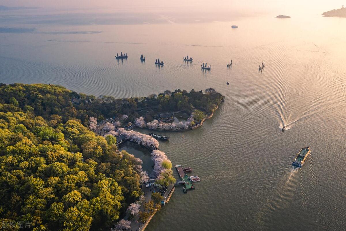 可以代表江苏省的最美10个地方，各个都是城市的精华，你去过几个