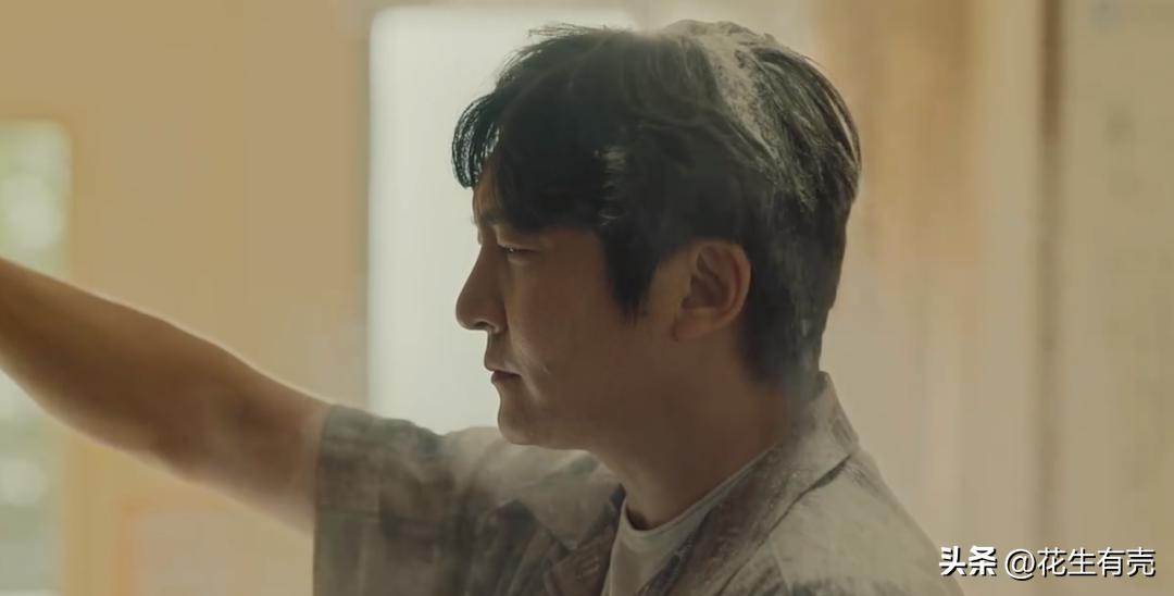 郭京飞年轻时照,郭京飞拿过最佳男主角吗