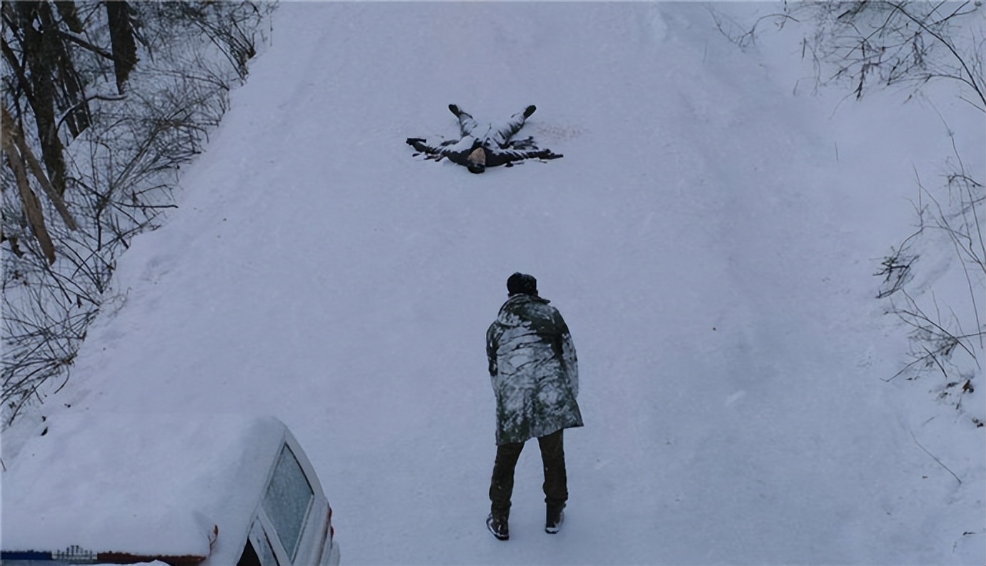 内蒙古呼伦贝尔车辆被困暴风雪,内蒙古暴风雪2010