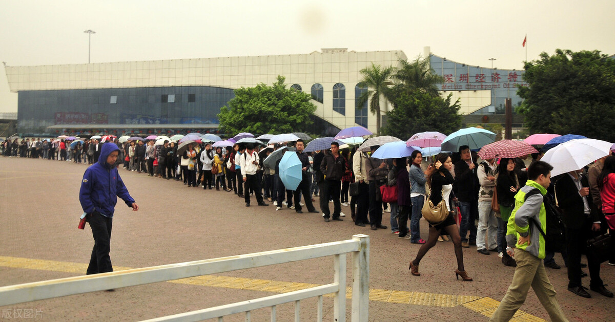 2022年怎样办理老年公交卡,成都老年人公交卡认证