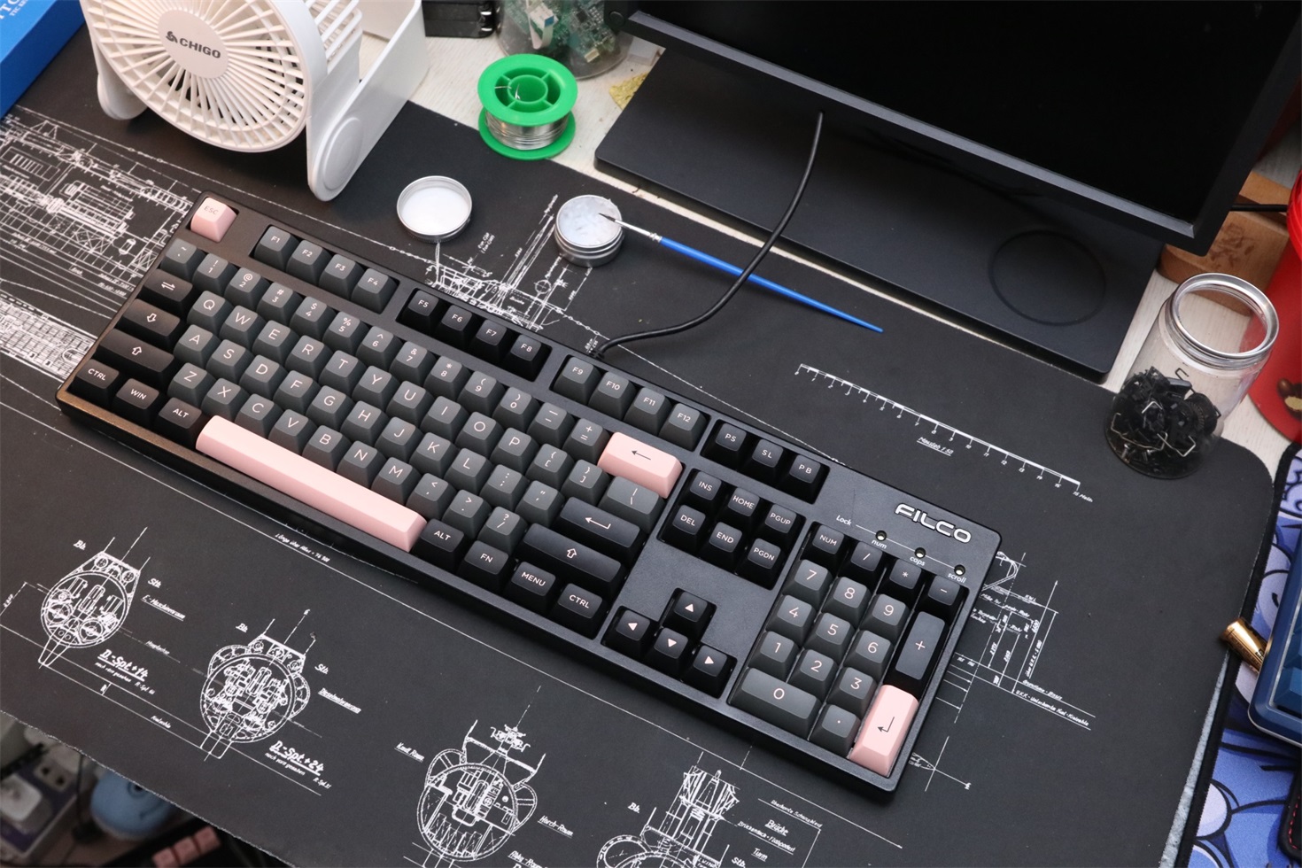 键圈简谈：昔日机械键盘四大神器，如今几何