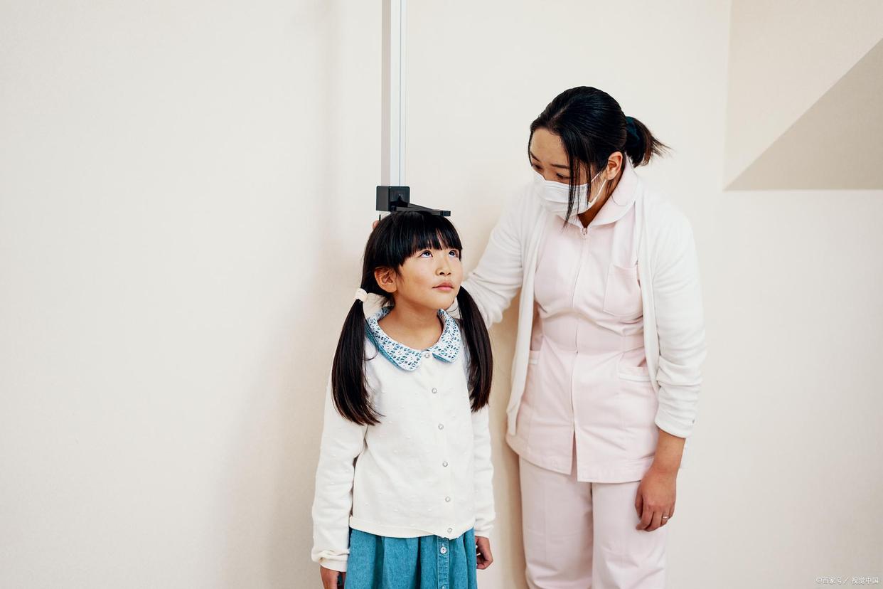 女孩来月经后还能长高吗？这个年龄段来月经，或许还能长高