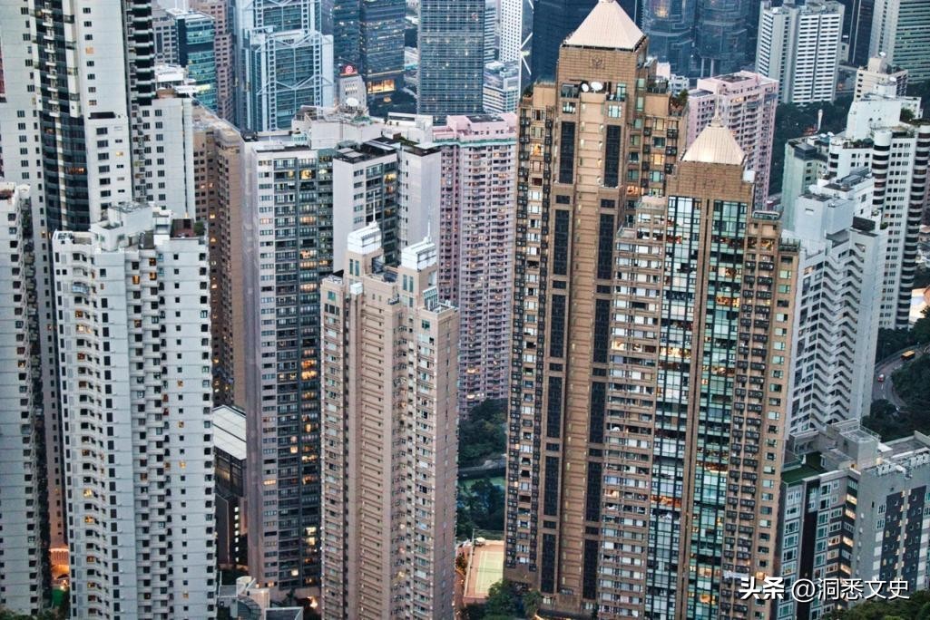 1983赌王别墅的劳斯莱斯,澳门赌王娶第一美女